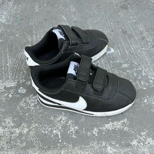 Black Nike Cortez toddler kids size 9c